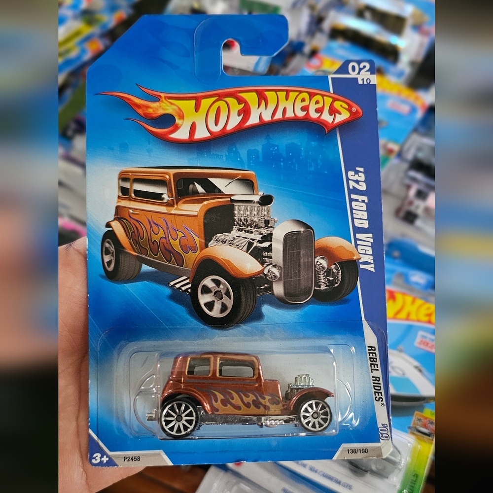 Hot Wheels '32 Ford Vicky